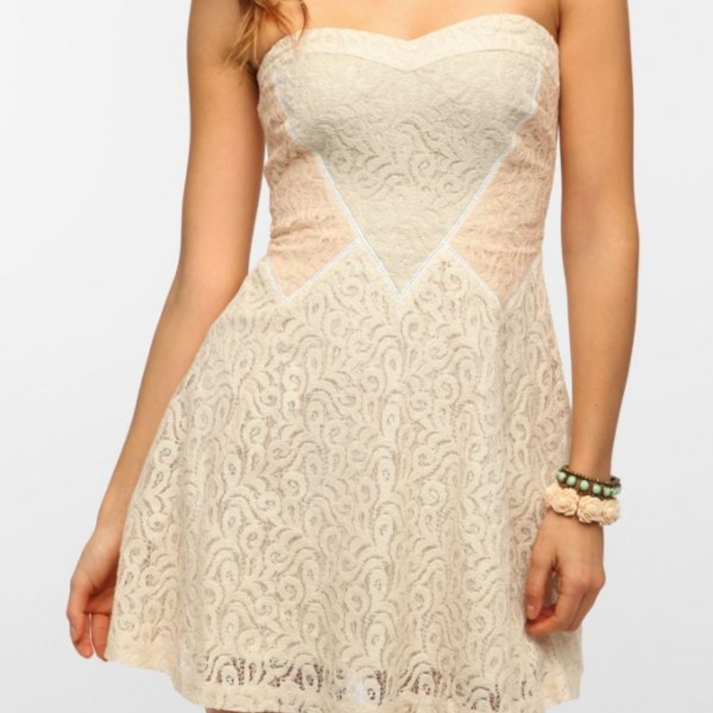 UO Kimchi Blue Lace Mini Sweetheart Dress